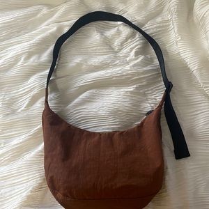 Brown baggu